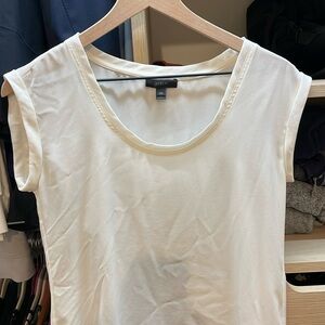 White crepe top